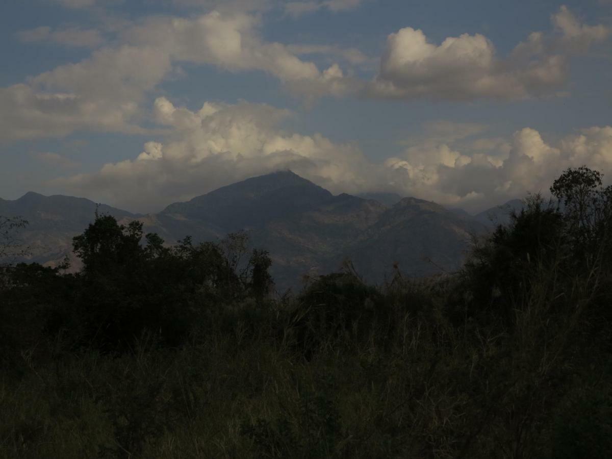 Simbamwenni Lodge And Camping Morogoro Kültér fotó